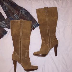 GUESS leather boots